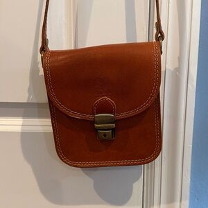 Vera Pelle Crossbody bag